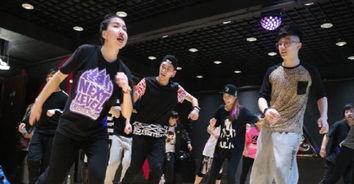 翠竹成人街舞视频,动感舞步演绎青春活力