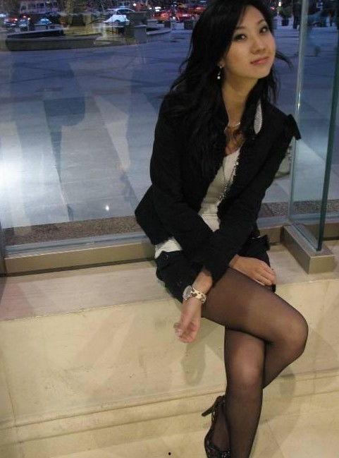 成人丝袜改造图片视频,从束缚到时尚的艺术蜕变