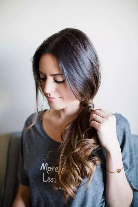 头发扎法视频成人男士,轻松掌握时尚扎发技巧